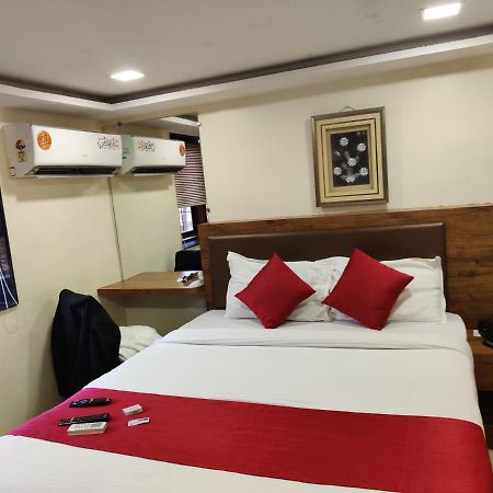 Hotel Happyland 뭄바이 외부 사진