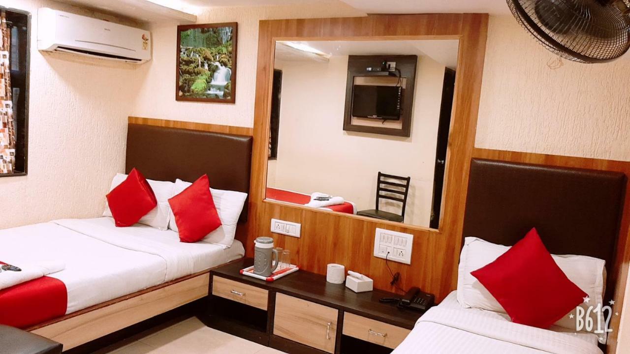 Hotel Happyland 뭄바이 외부 사진
