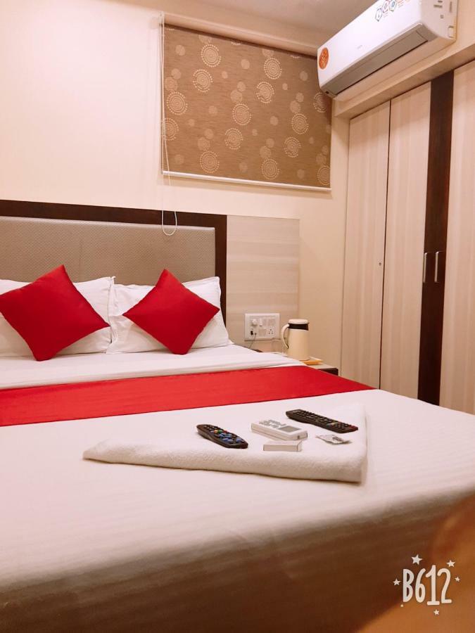 Hotel Happyland 뭄바이 외부 사진