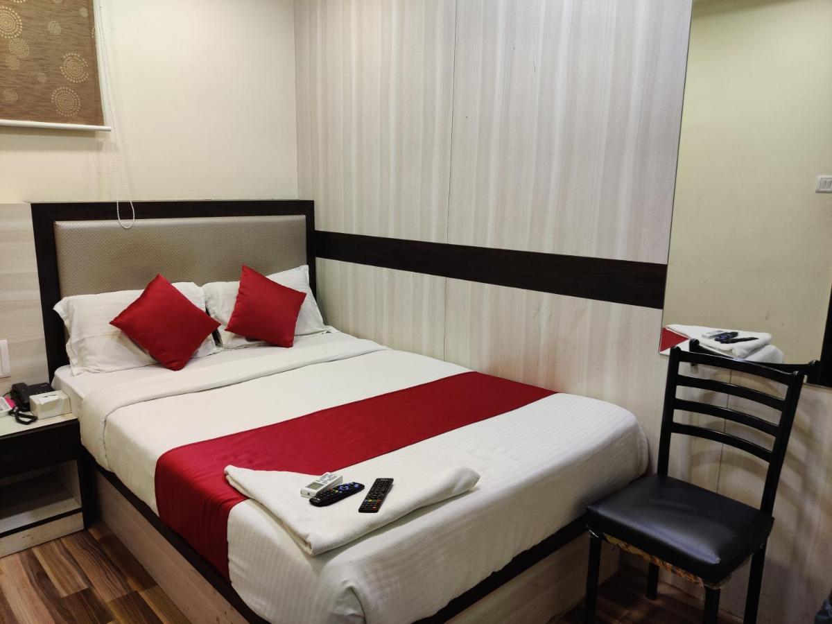 Hotel Happyland 뭄바이 외부 사진
