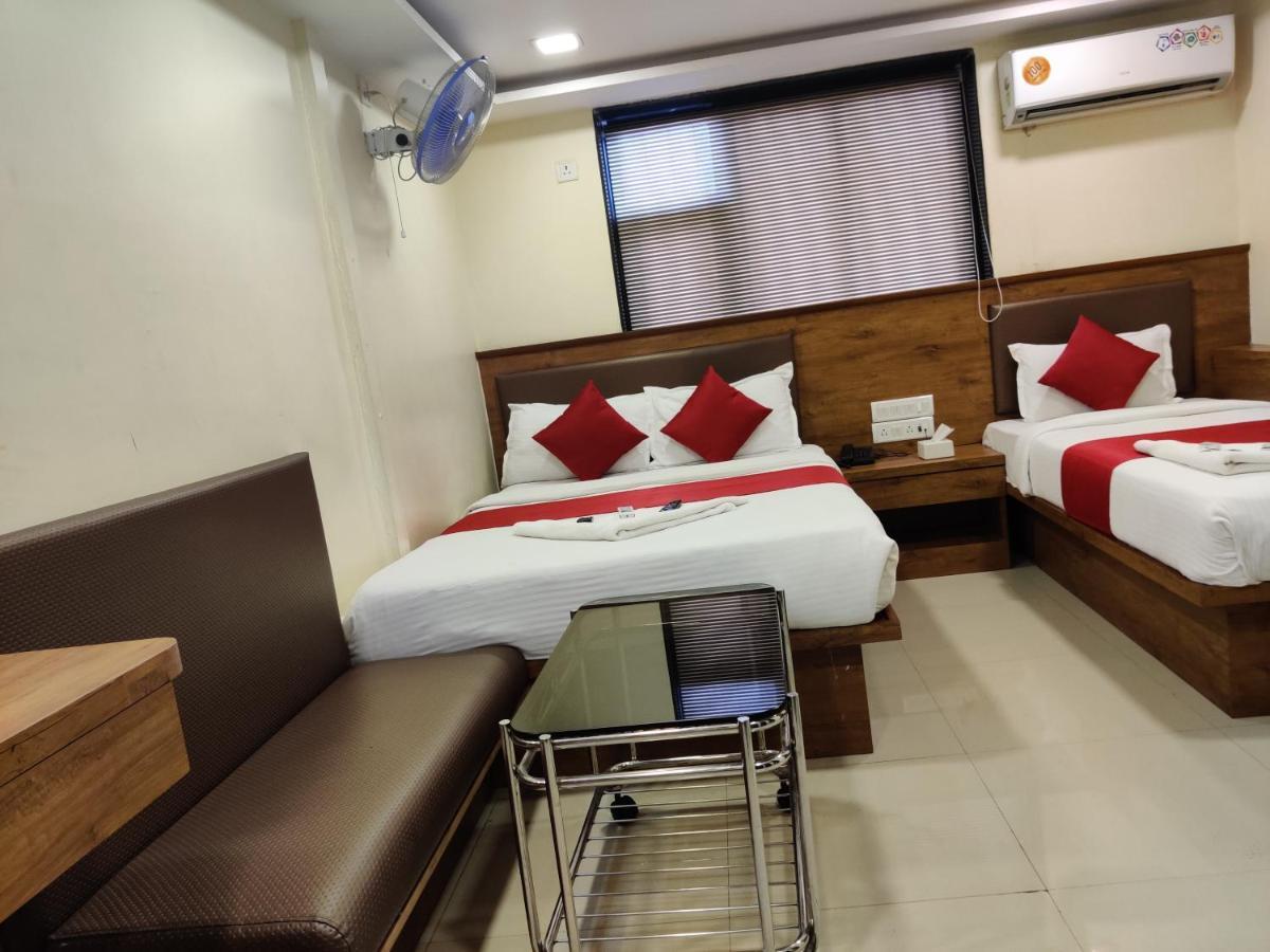Hotel Happyland 뭄바이 외부 사진